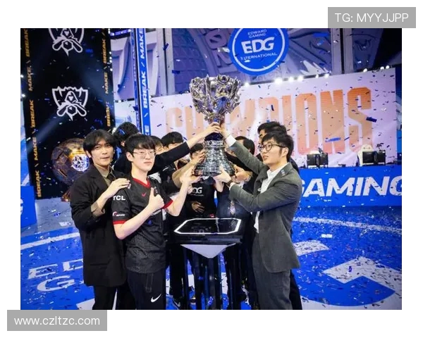 EDG在CSGO赛场上的灵活性引发热烈讨论与争议