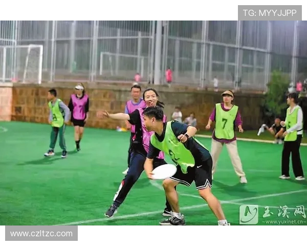 重庆飞盘队团队协作能力大幅提升创新高引领全国飞盘运动新潮流